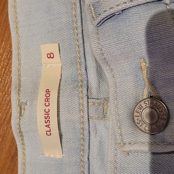 Levis Classic Crop light wash jeans size 8 - Picture 14 of 15
